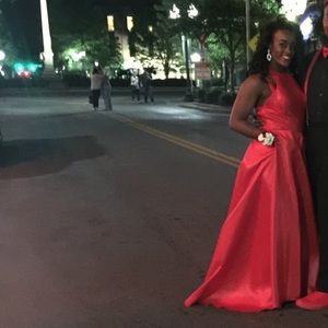 Sherrri Hill red PROM DRESS